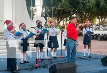 Foto: Concierto navideño “Gracias a Dios” lleno de magia el parque central en Managua/TN8