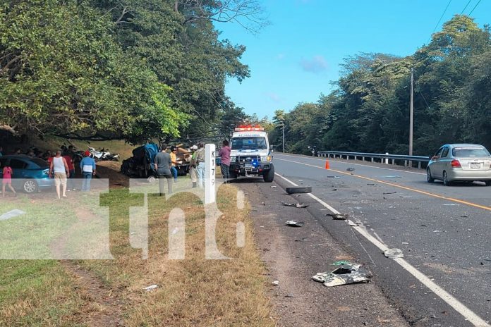 Foto: Foto: Accidente en el kilómetro 179 de la carretera Acoyapa-San Carlos, Juigalpa/TN8