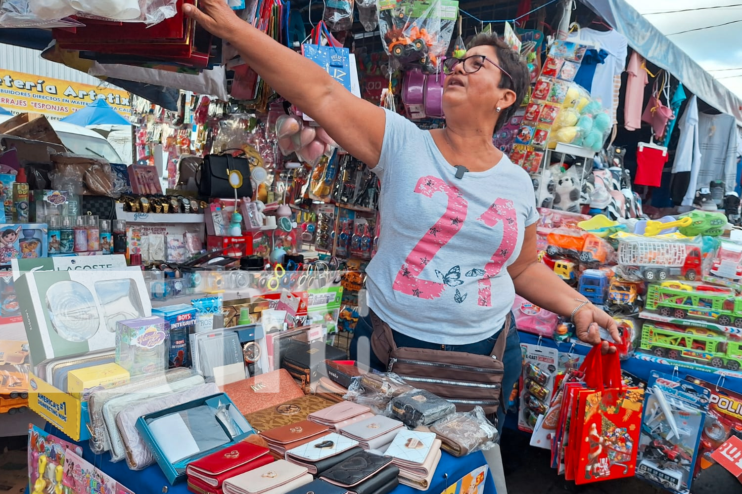 Foto: Optimismo comercial: comerciantes celebran auge de ventas navideñas en Masaya/TN8