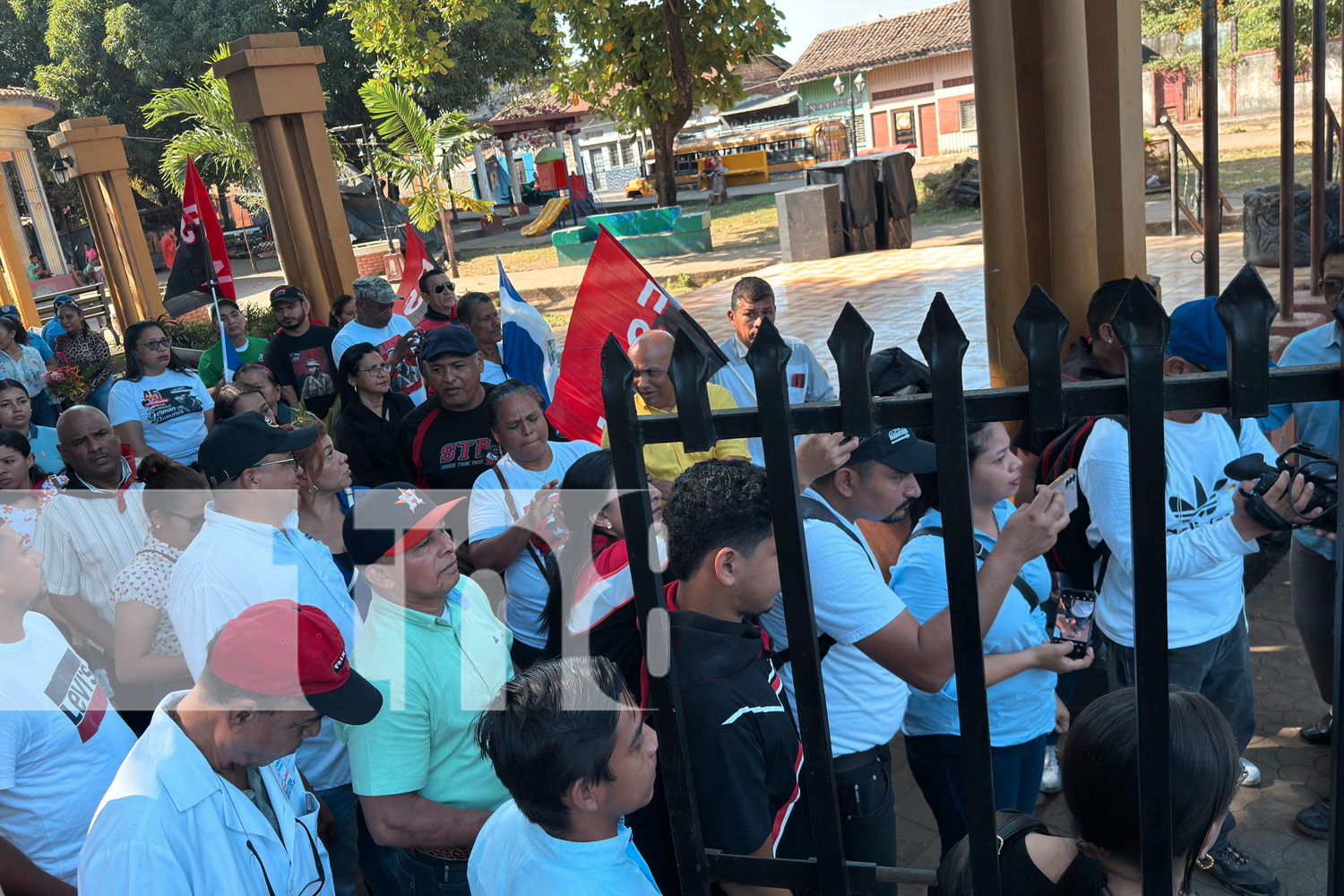 Foto:"Mantener el país en paz y celebrar una nueva era": palabras que marcan el homenaje a los héroes del FSLN en Chinandega. /TN8