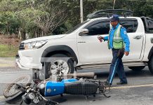 Foto:En la carretera Juigalpa-Managua, un motociclista resultó herido tras un accidente con una camioneta. Afortunadamente, no hubo víctimas /TN8