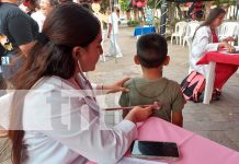 Foto: Granada activa el bienestar: El MINSA instala kiosco saludable en el Parque Central para promover la prevención de enfermedades crónicas./TN8