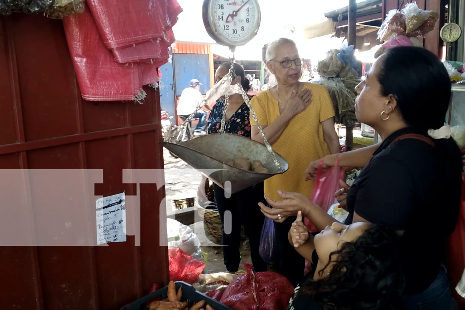 Foto: Mercado de Nandaime registra buenas ventas y precios accesibles esta navidad / TN8