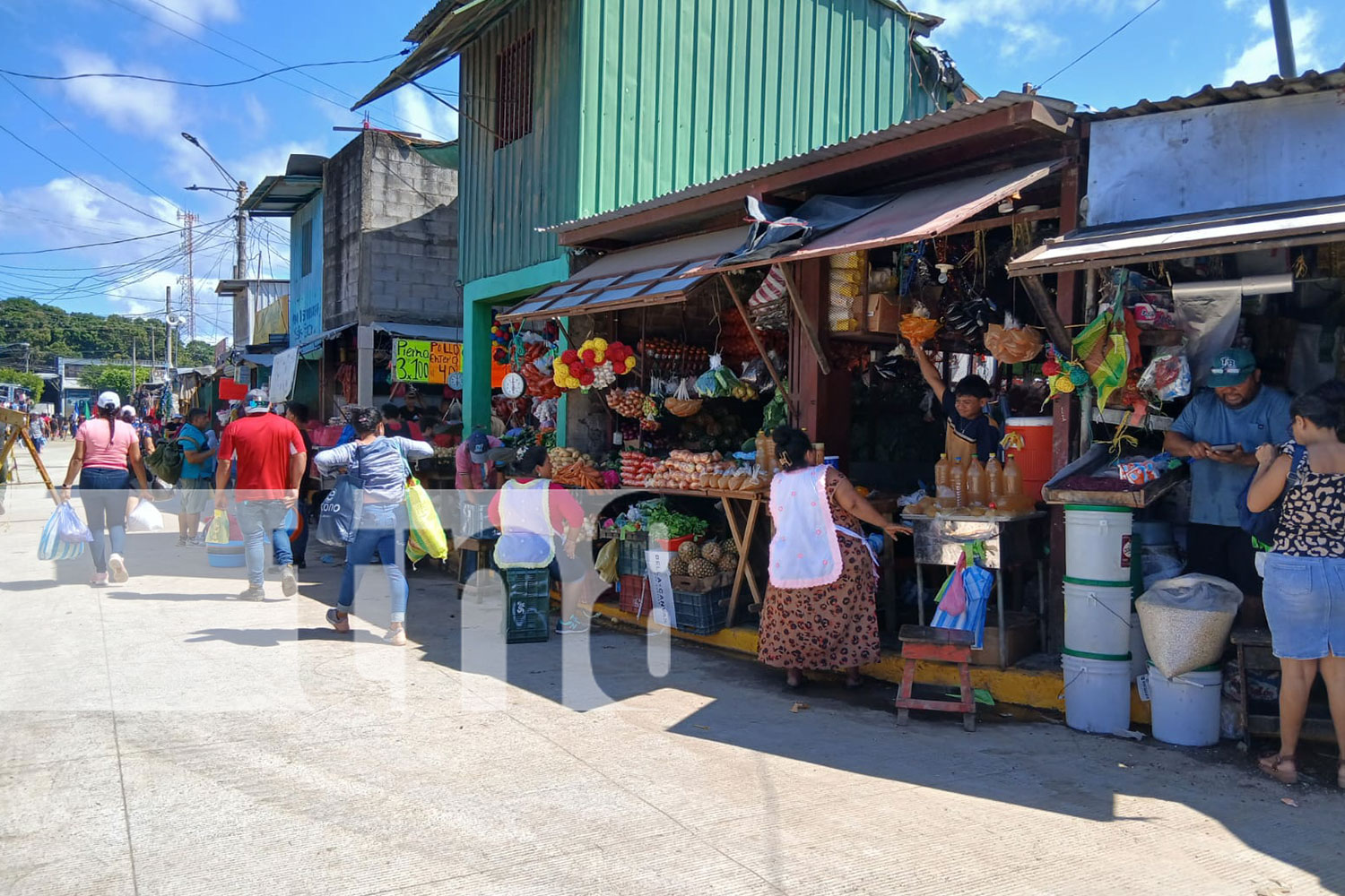 Foto: Inauguran 360 metros cuadrados de concreto hidráulico en el Mercado de Rivas/ TN8