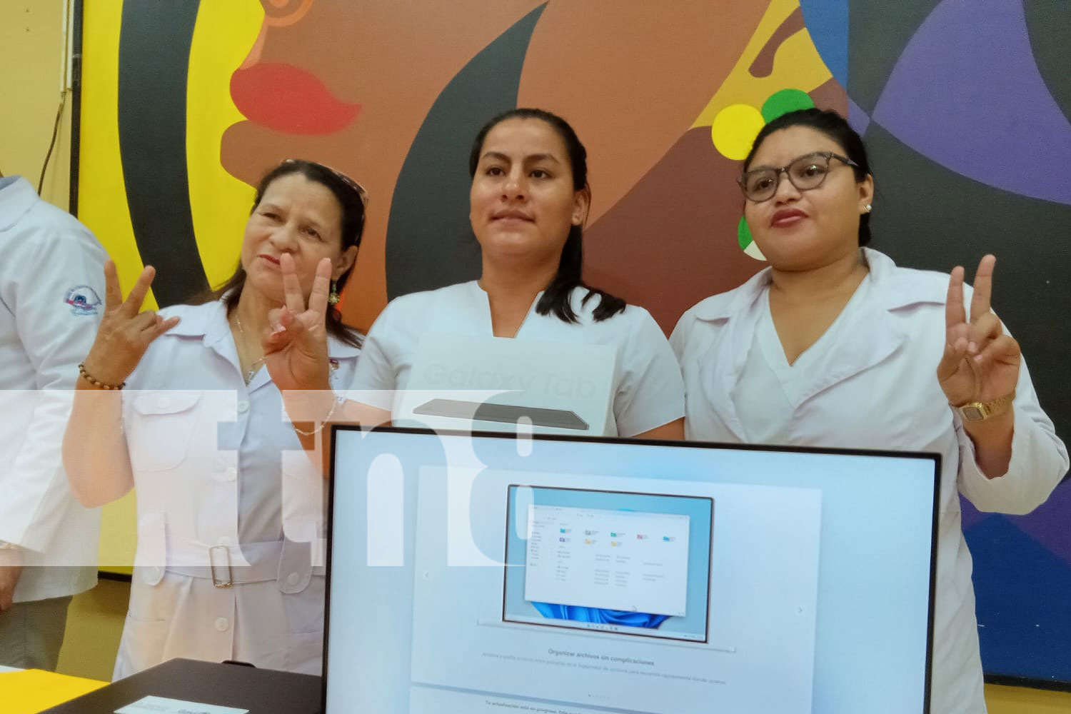 Foto: Modernización en marcha : el MINSA adquiere 15 computadoras y 3 tablets para mejorar el registro de vacunación en Nicaragua. /TN8