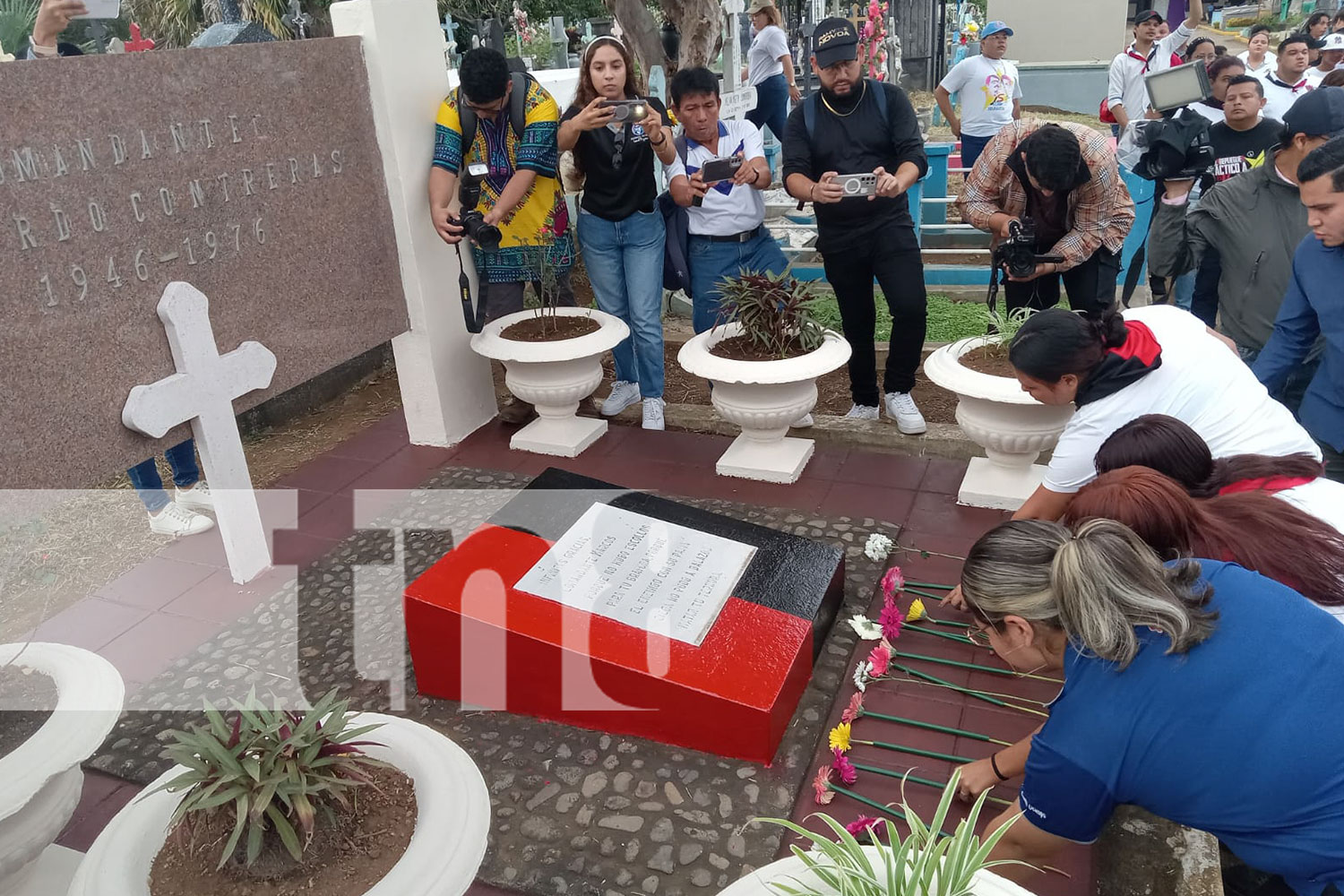 Foto: Juventud Sandinista rinde homenaje al comandante Eduardo Contreras/ TN8