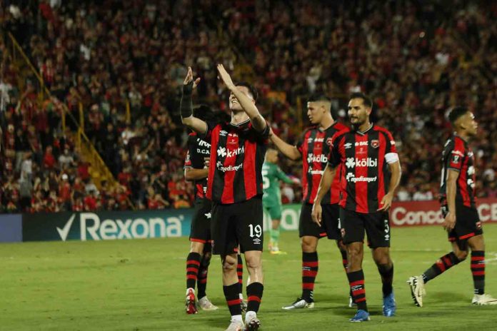 Liga Deportiva Alajuelense supera a Real Estelí