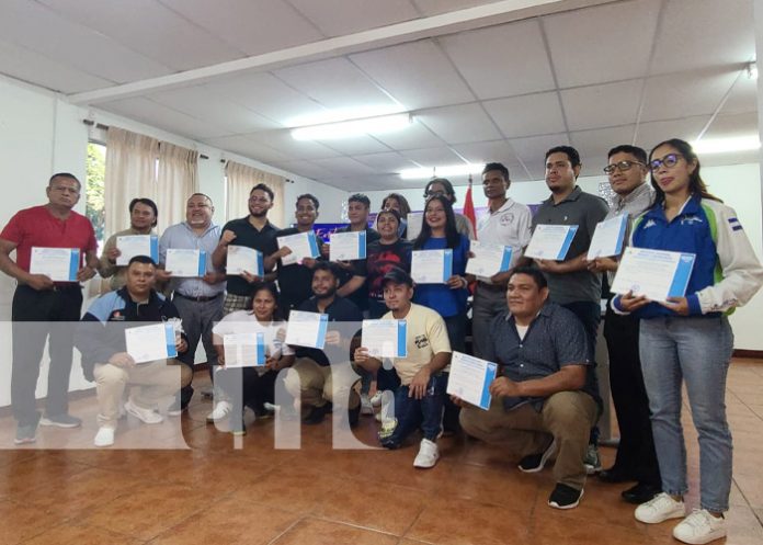 Foto: Capacitan a promotores del deporte de combate en Nicaragua / TN8