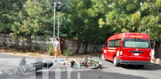 Foto: Chocan dos motorizados en Managua /TN8