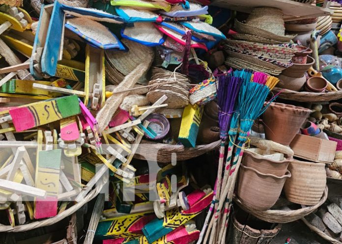 Foto: Productos de La Gritería o Purísima en el Mercado Roberto Huembes / TN8