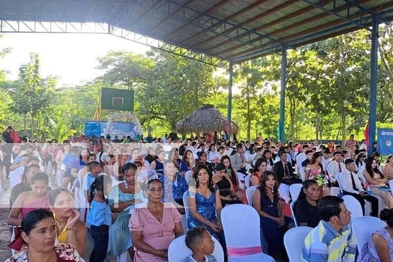 Foto: 85 jóvenes del Caribe Norte celebran su éxito /TN8