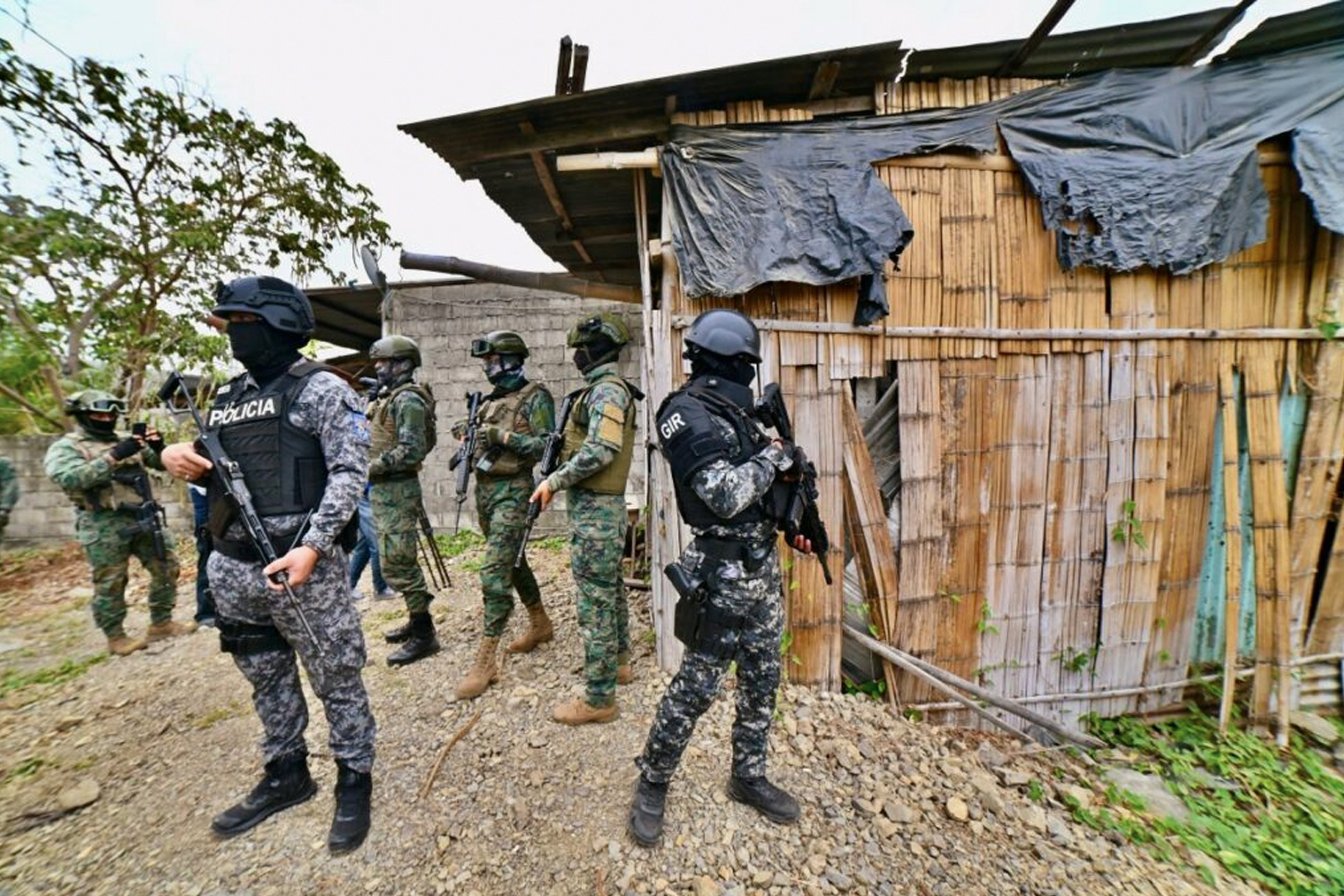 Foto: Masacre a balazos deja 10 muertos en Ecuador /Cortesía