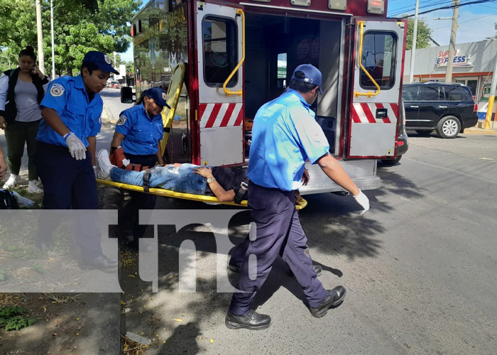 Foto: Madre e hija lesionadas tras accidente en la zona de El Mayoreo / TN8