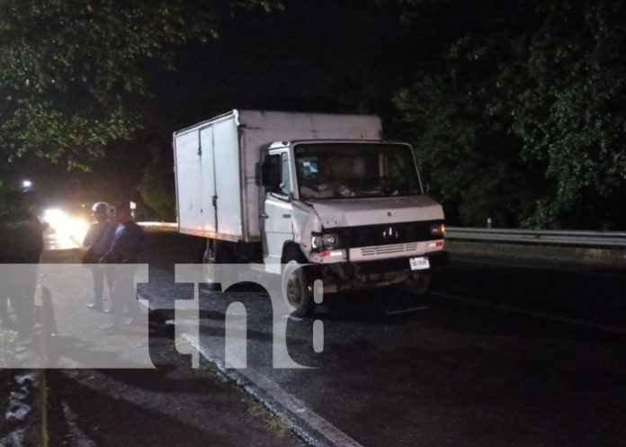 Foto: Un accidente de tránsito que casi termina en tragedia en la Carretera Masaya-Granada / TN8