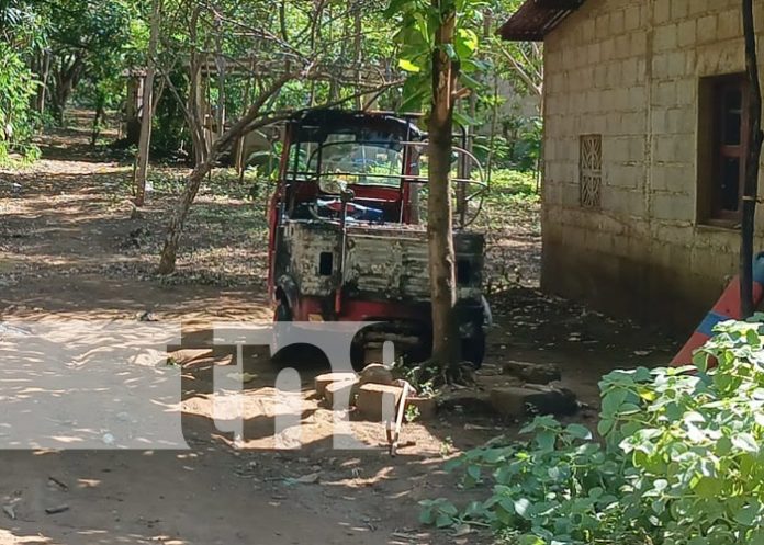 Foto: Caponera queda hecha cenizas en Villa El Carmen / TN8