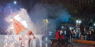 Foto: Nandaime celebra la despedida del 2024 con el tradicional show de toritos encuetados/TN8