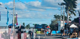 Foto: Familias capitalinas disfrutan su último día de vacaciones en el puerto Salvador Allende/TN8