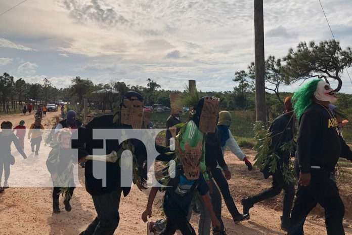 Foto: Familias de Puerto Cabezas celebran el Año Nuevo con el tradicional King Pulanka/TN8