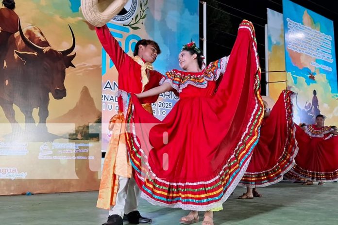 Foto: Ciudad Darío celebra 158 años del natalicio de Rubén Darío con la feria 