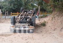 Foto: Fallo en los frenos provoca vuelco de camioneta en San Fernando, Nueva Segovia/TN8