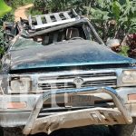 Foto:Un vehículo pierde el control en Jalapa y termina volcán, dejando a dos personas heridas. La recomendación es revisar el estado mecánico./TN8