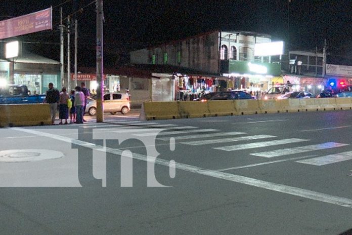 Foto: Motociclista irrespeta paso peatonal y mata a peatón en el Mercado Roberto Huembes/TN8