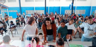 Foto: Madres y padres recibieron el Bono Presidencial Escolar en Managua/TN8