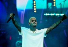 Foto: Chris Brown acusa a Warner Bros /cortesía