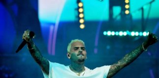 Foto: Chris Brown acusa a Warner Bros /cortesía