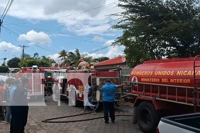 Foto: Incendio en El Rosario, Carazo, provocado por quema de basura afecta área de panadería/TN8