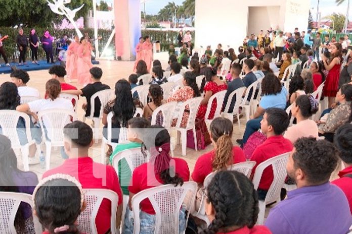 Foto: Centro Cultural Tino López Guerra fue escenario de un evento espiritual/TN8