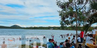 Foto: Familias de la capital inician el año 2025 en la laguna de Xiloá/TN8