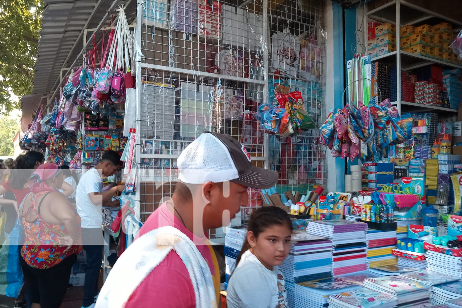 Foto: Con C$ 2 mil te alcanza todo esto para el regreso a clases/TN8