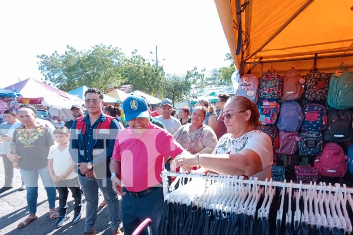 Foto: Feria Escolar en mercados de Managua ofrece precios accesibles