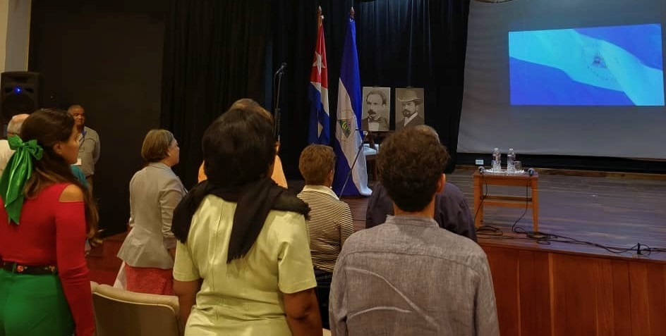 Foto: Embajada de Nicaragua en Cuba rindió homenaje a Rubén Darío