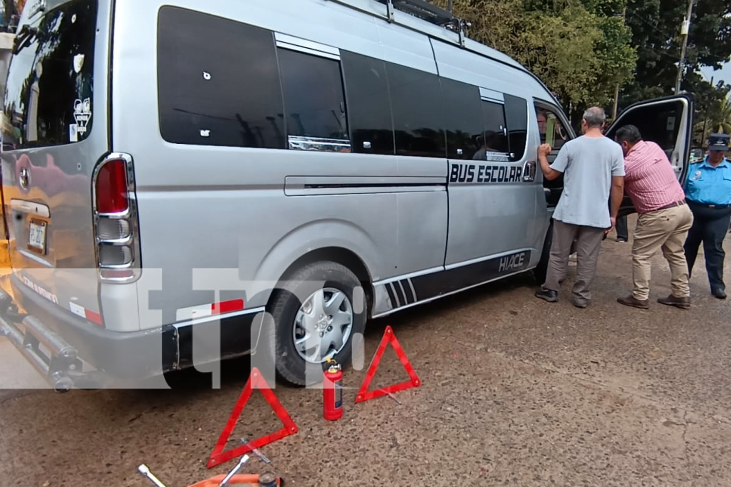 Foto: Garantizar la seguridad de los estudiantes es prioridad. Autoridades de Bluefields realizan inspecciones mecánicas a taxis y microbuses/TN8