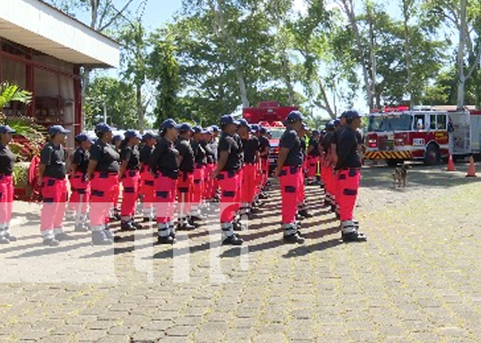 Foto: Bomberos de Nicaragua refuerzan preparación /TN8