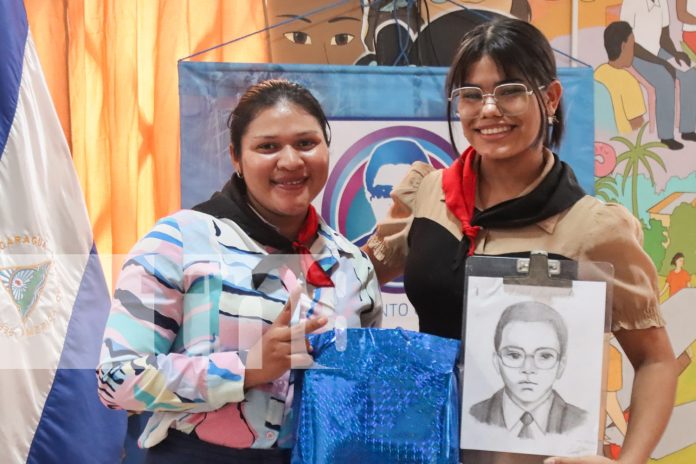 Foto:Juventud Sandinista homenajeó en Bilwi el 55 aniversario del tránsito a la inmortalidad de Leonel Rugama, destacando su legado de lucha./TN8