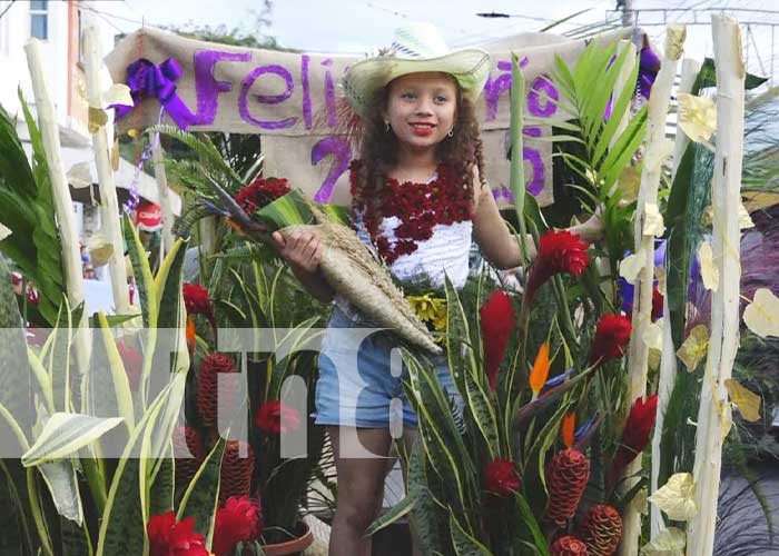 Foto: Somoto recibe el 2025 con la tradicional cabalgata hípica de Año Nuevo / TN8