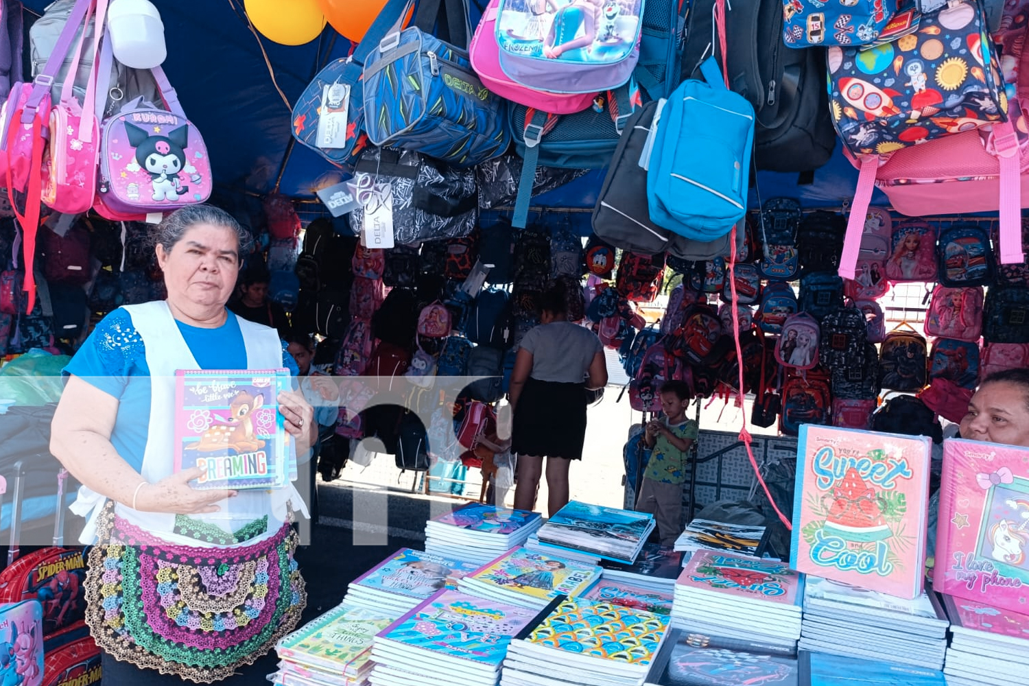 Foto: Feria Escolar en mercados de Managua ofrece precios accesibles