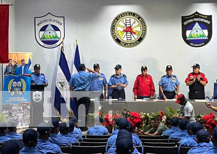 Foto: Bomberos Unidos culminan el curso 