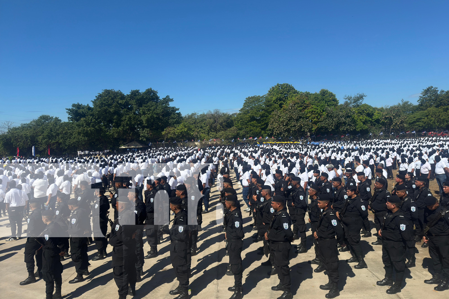 Foto: Juramentación de policías voluntarios en Chinandega /TN8