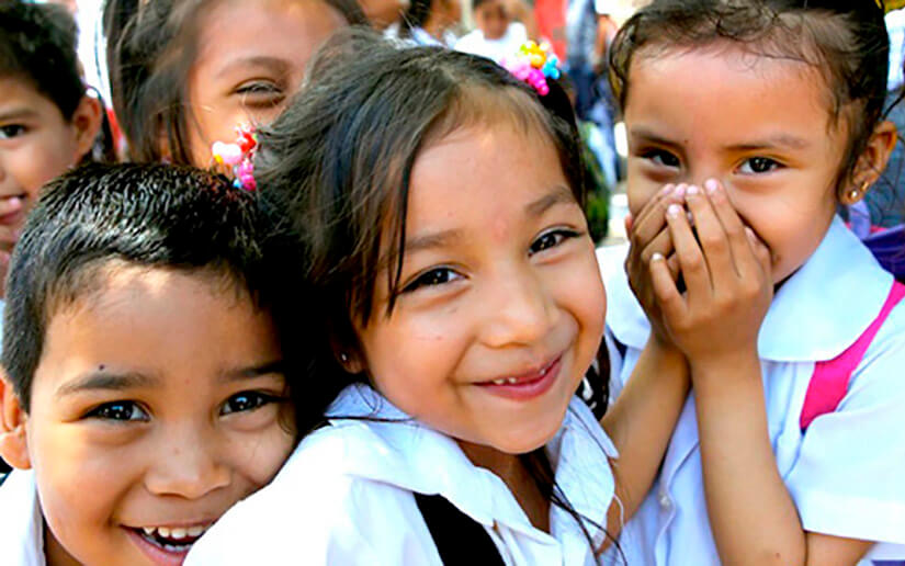 Foto: Bono escolar para niños y niñas de Nicaragua