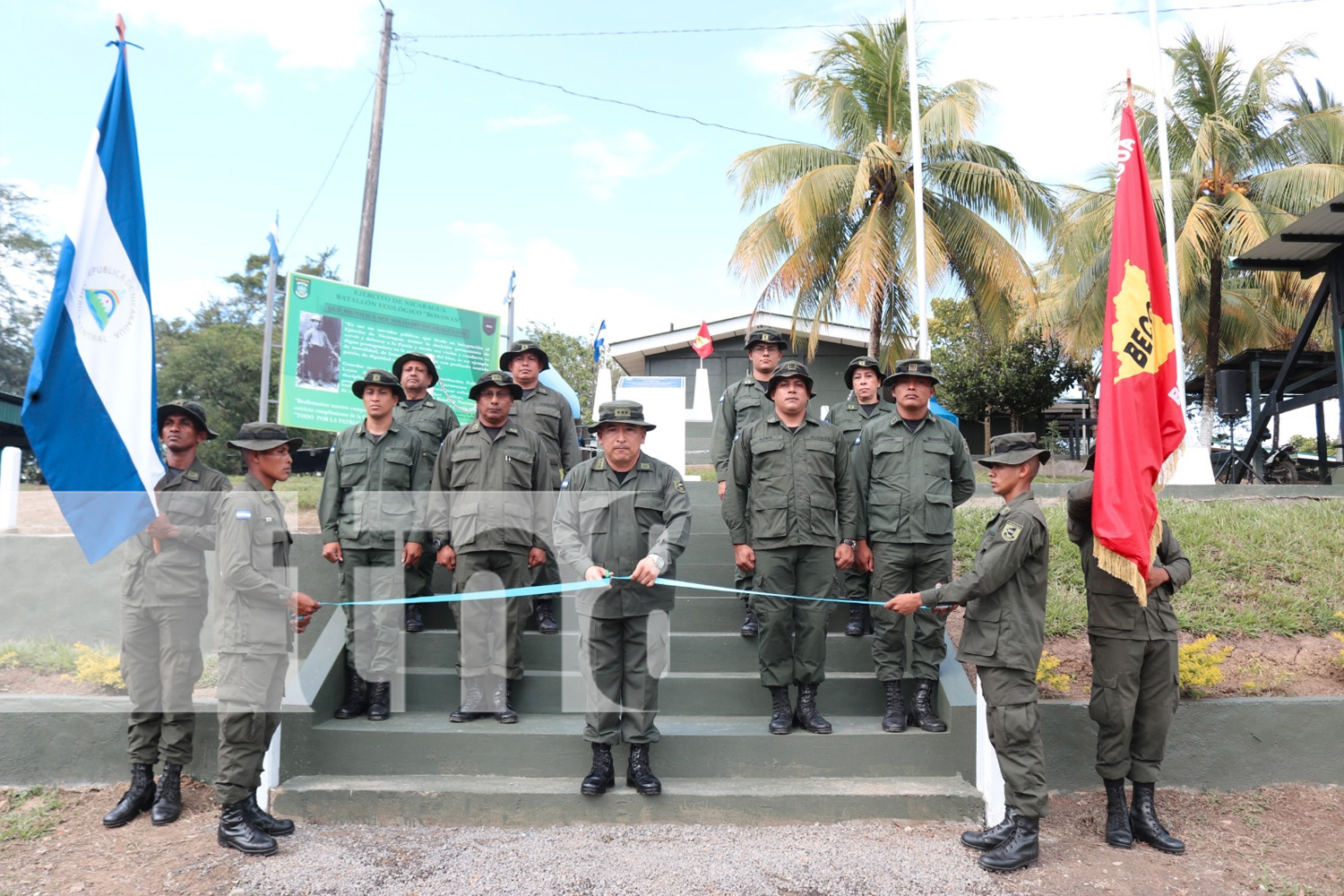 Foto: Homenaje a héroes caídos en el 14 aniversario del BECO en Siuna /TN8