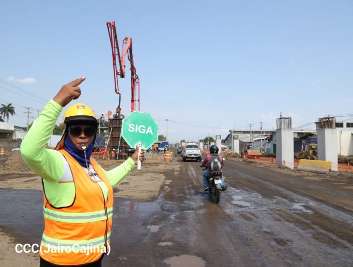 Foto: Nuevos desvíos en Managua por la Pista Héroes y Mártires de la Insurrección / Cortesía