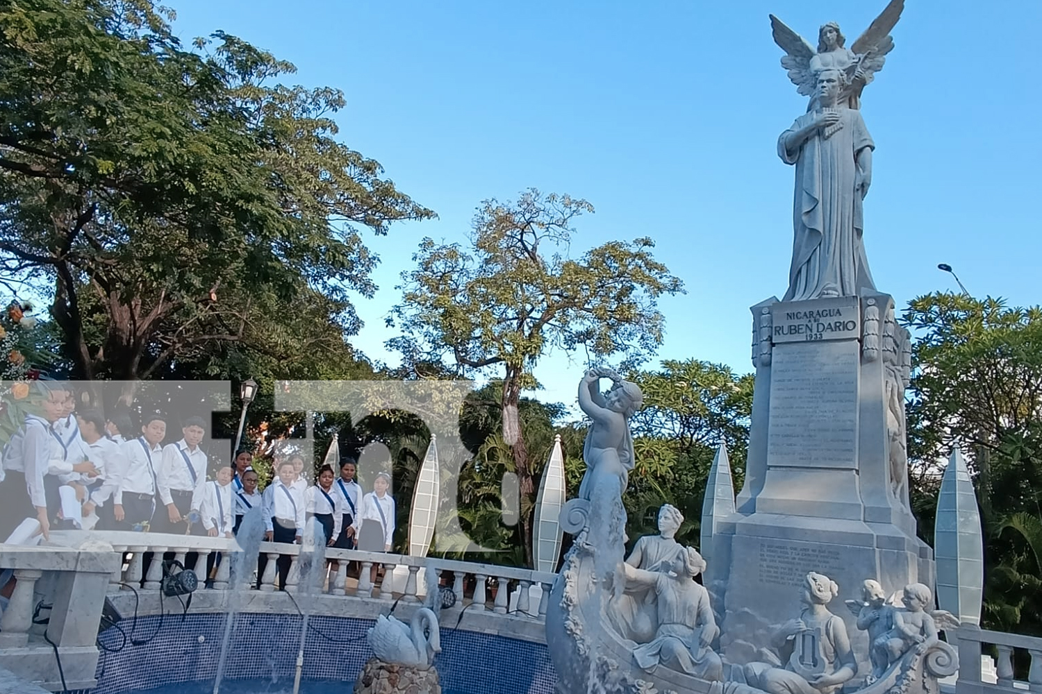 Foto: celebración del 158 aniversario del natalicio del Príncipe de las Letras Castellanas, Rubén Darío/TN8