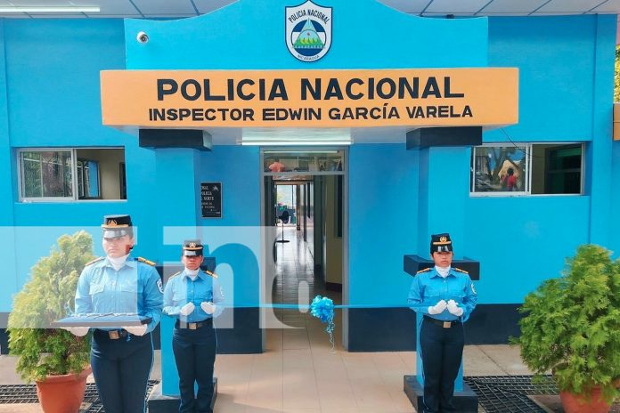 Foto: Inauguración de la unidad policial en Chinandega/TN8