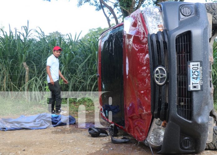 Foto: Volcadura de vehículo en Siuna deja 10 personas lesionadas / TN8