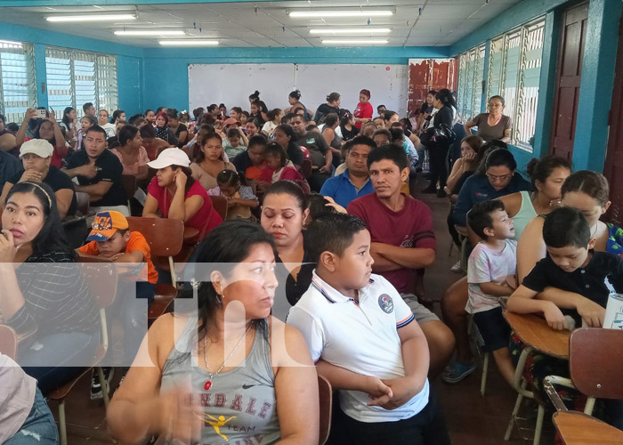 Foto: Bono escolar para Managua / TN8