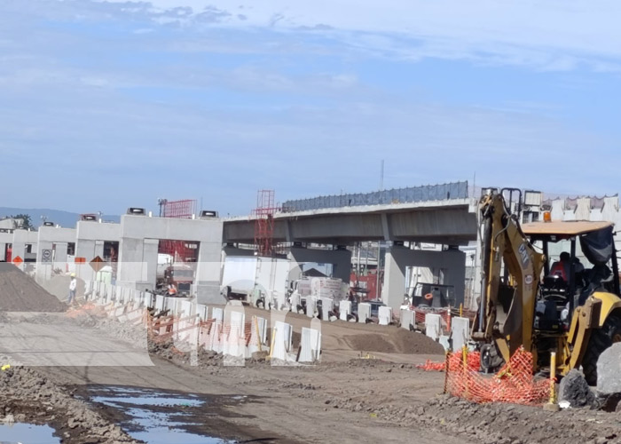 Foto: Construcción de Pista Héroes y Mártires en Managua / TN8